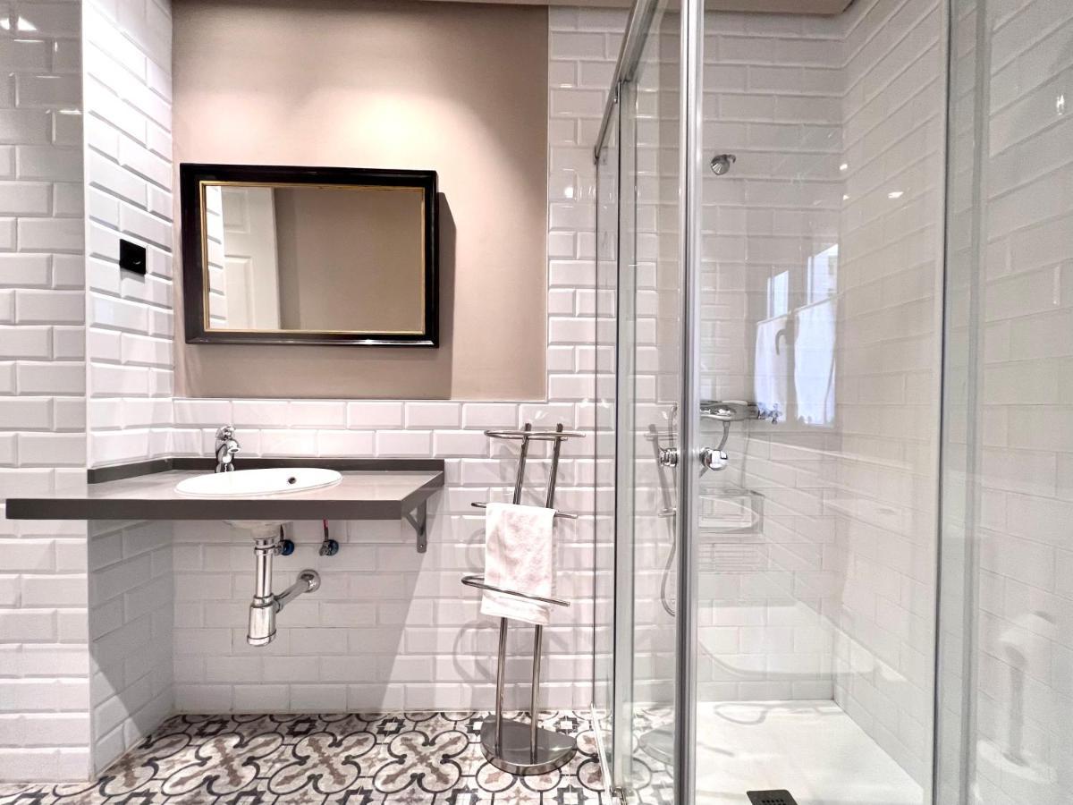 Housing Gran Via Luxe Apartment León